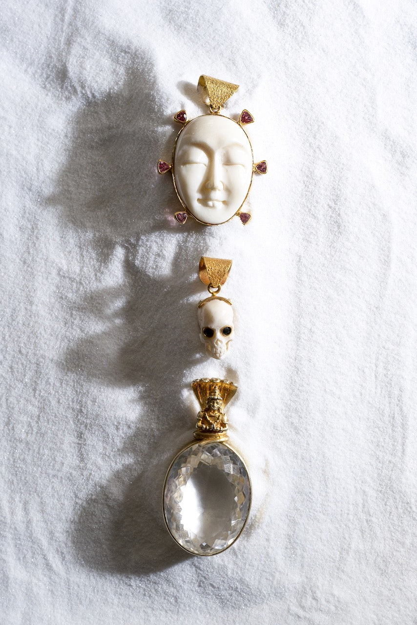 Sapphire Eyes Skull Pendant