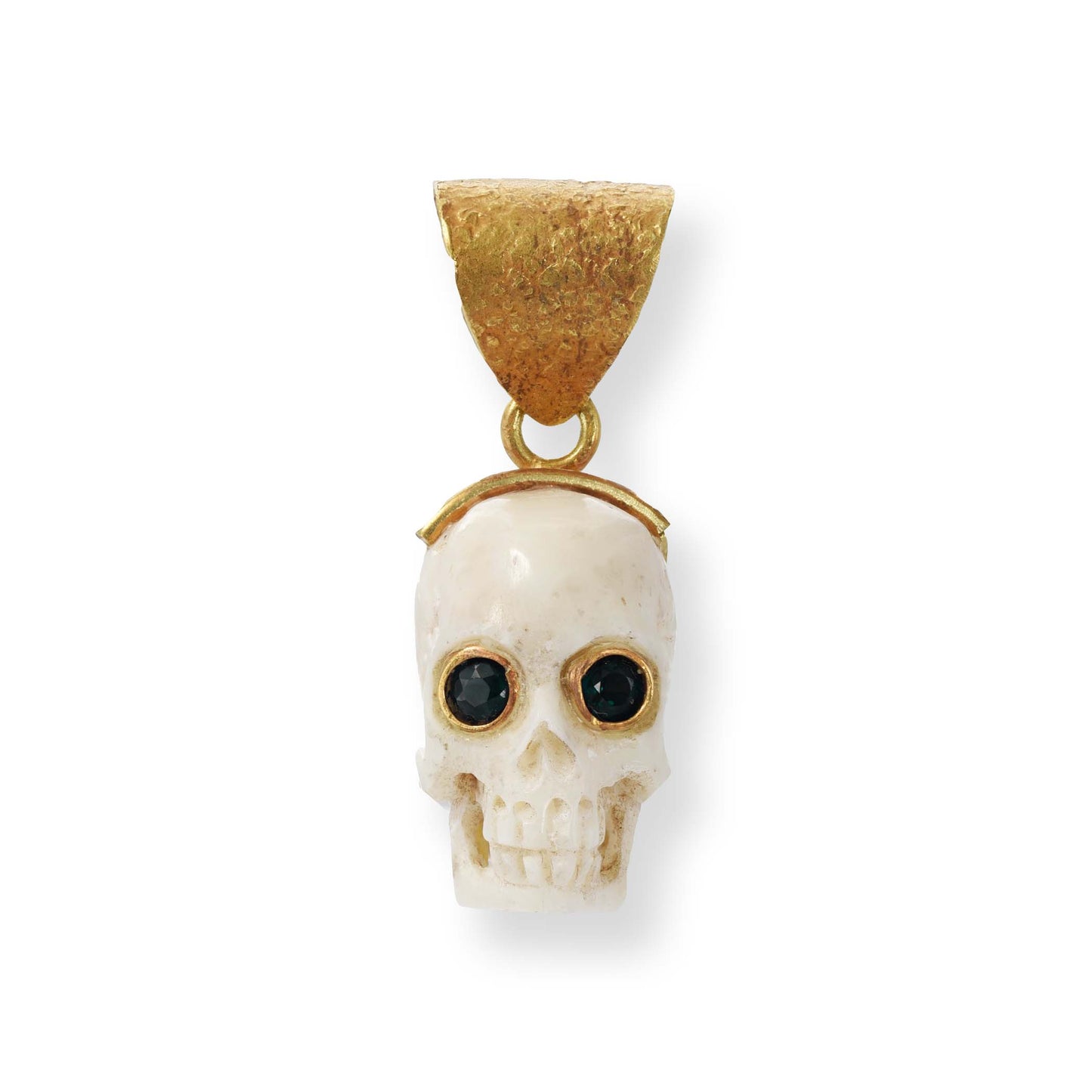 Sapphire Eyes Skull Pendant