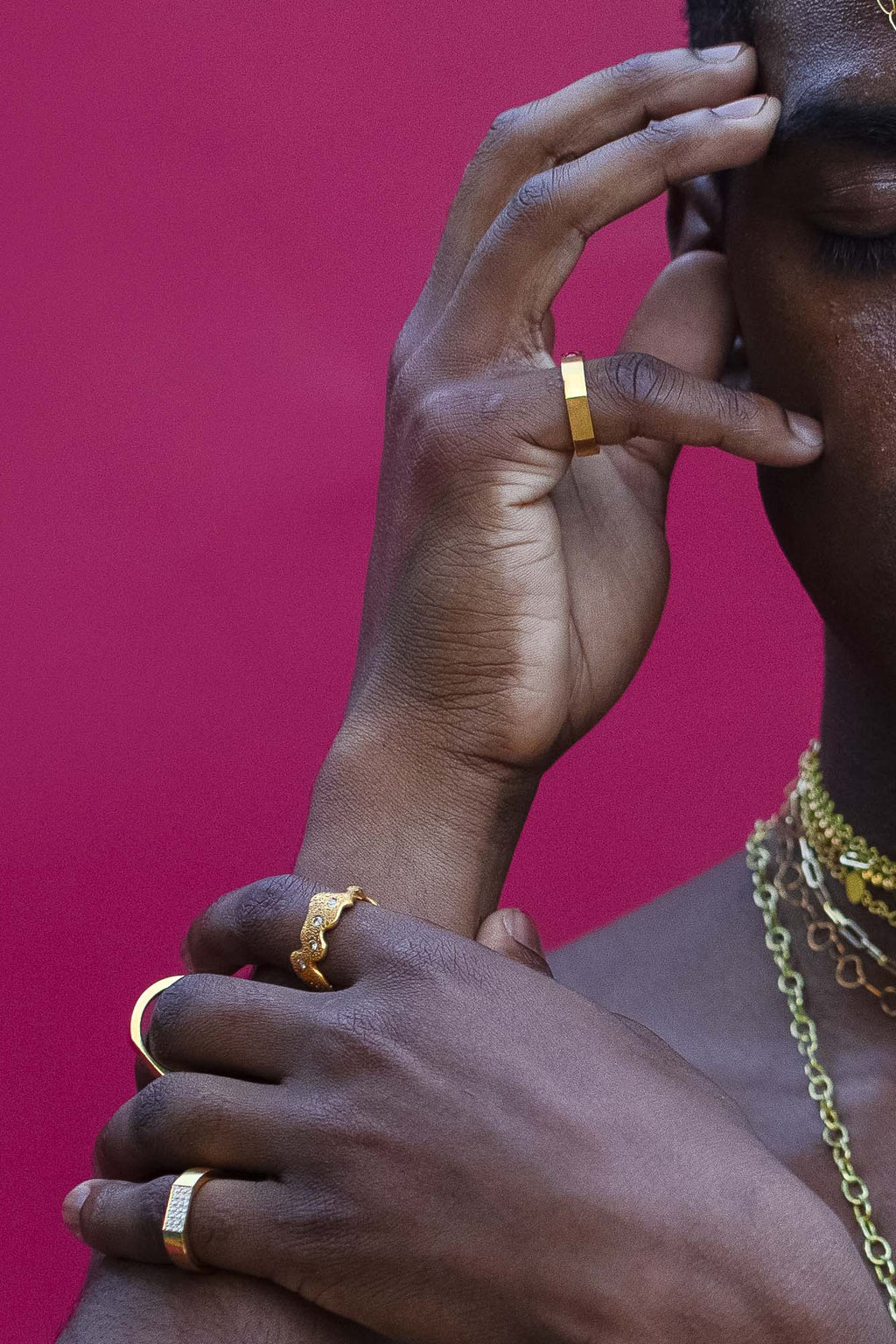 Vintage Gold Ring with Diamonds