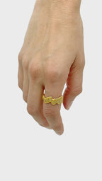 Vintage Gold Ring with Diamonds