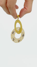 Hawa Infinity Pendant